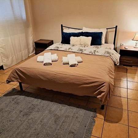 شقة House With Yard Subway 5Min Walk أثينا المظهر الخارجي الصورة