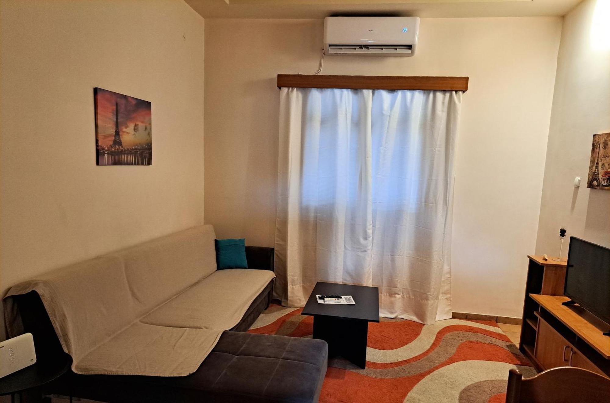 شقة House With Yard Subway 5Min Walk أثينا المظهر الخارجي الصورة